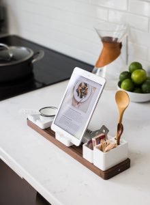 iPad 220x300 - Can You Learn How To Cook In  Augmented Reality Kitchens?