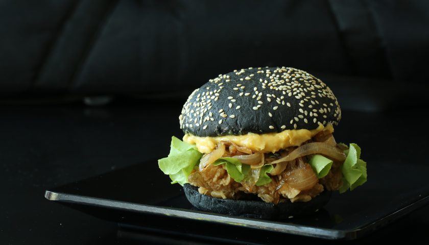 black burger 840x480 - What are Black Burgers?